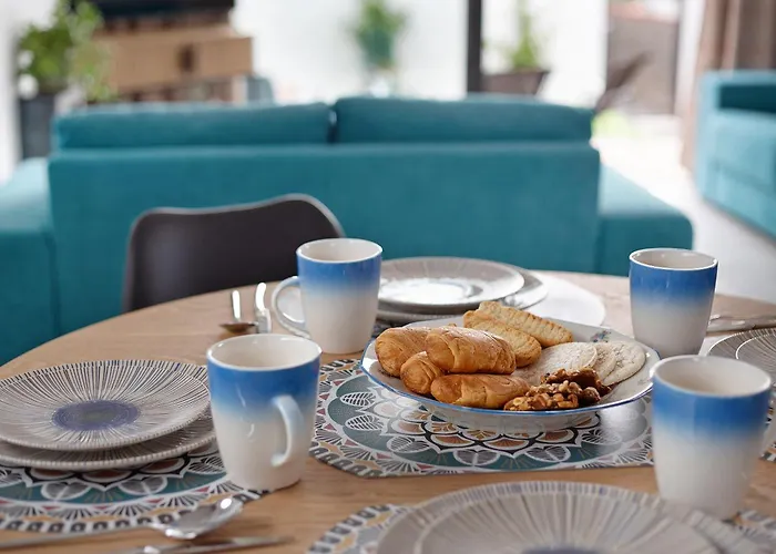 Maravilha Da Costa *