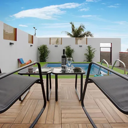 Maravilha Da Costa * Ponta do Pargo