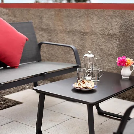 Maravilha Da Costa *