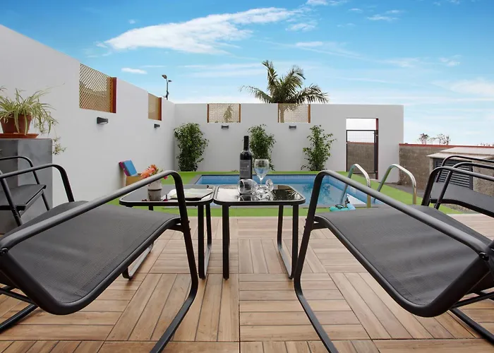 Maravilha Da Costa * Ponta do Pargo